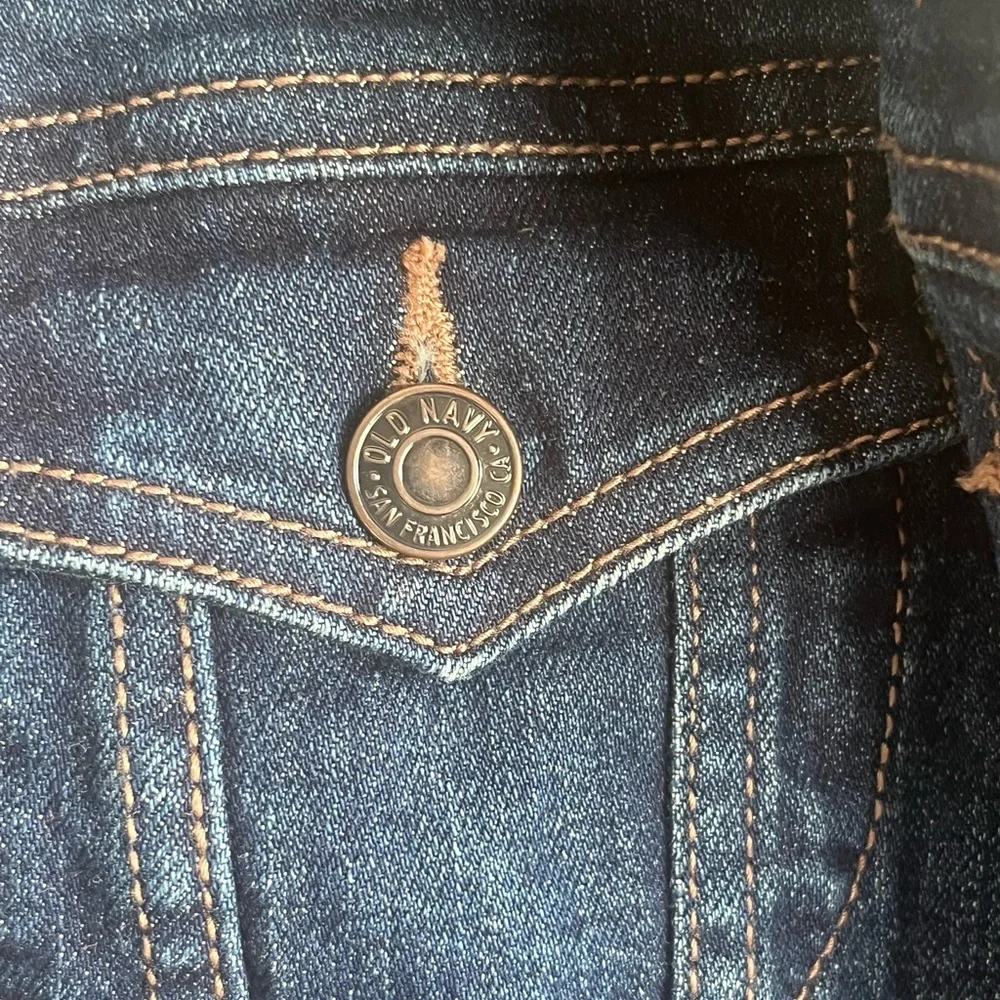 NWOT Old Navy Denim Jean Jacket - Picture 3 of 4